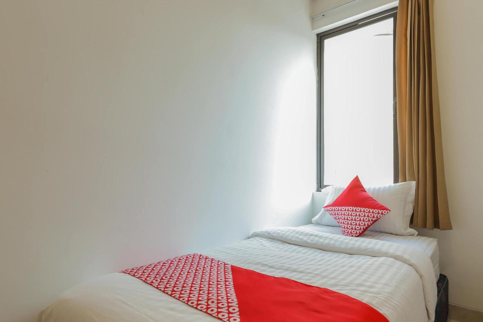 Super Oyo 866 Idola Residence Jakarta Extérieur photo