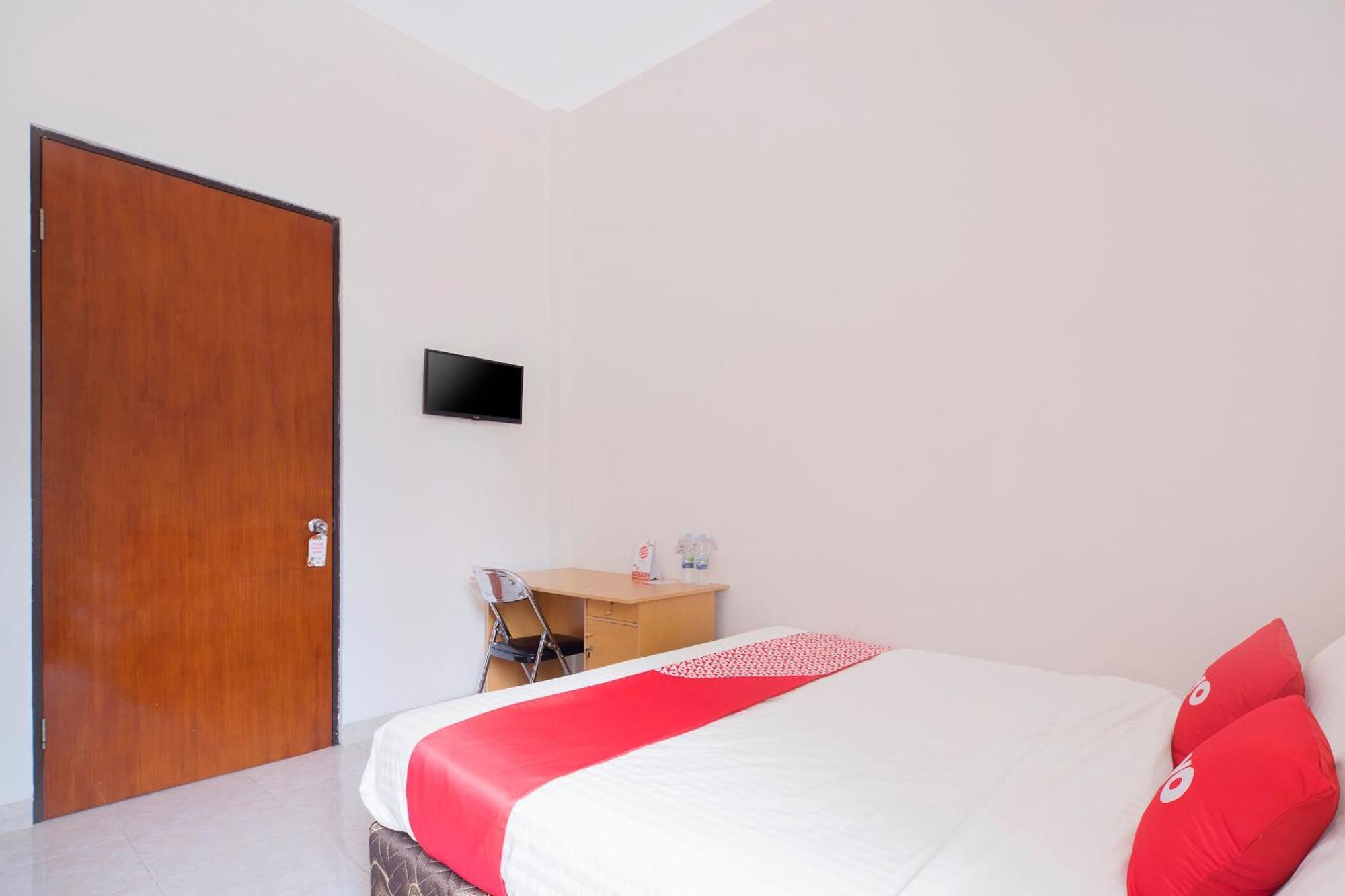 Super Oyo 866 Idola Residence Jakarta Extérieur photo